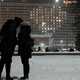 Romantische Sehnsucht als Gegenentwurf zu den ermüdenden Routinen moderner Dating-Kultur. (Symbolbild) - Foto: Dmitri Lovetsky/AP/dpa