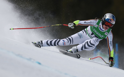 Emma Aicher feierte in Soldeu ihren zweiten Podesterfolg. - Foto: Gabriele Facciotti/AP/dpa