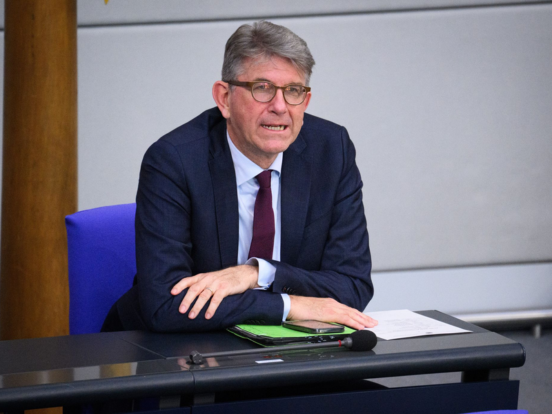 Kulturstaatsminister Weimer über die Gespräche rund um die Berlinale: «Alle Beteiligten wollen meiner Einschätzung nach rasch zu guten Ergebnissen kommen.» (Archivbild) - Foto: Bernd von Jutrczenka/dpa