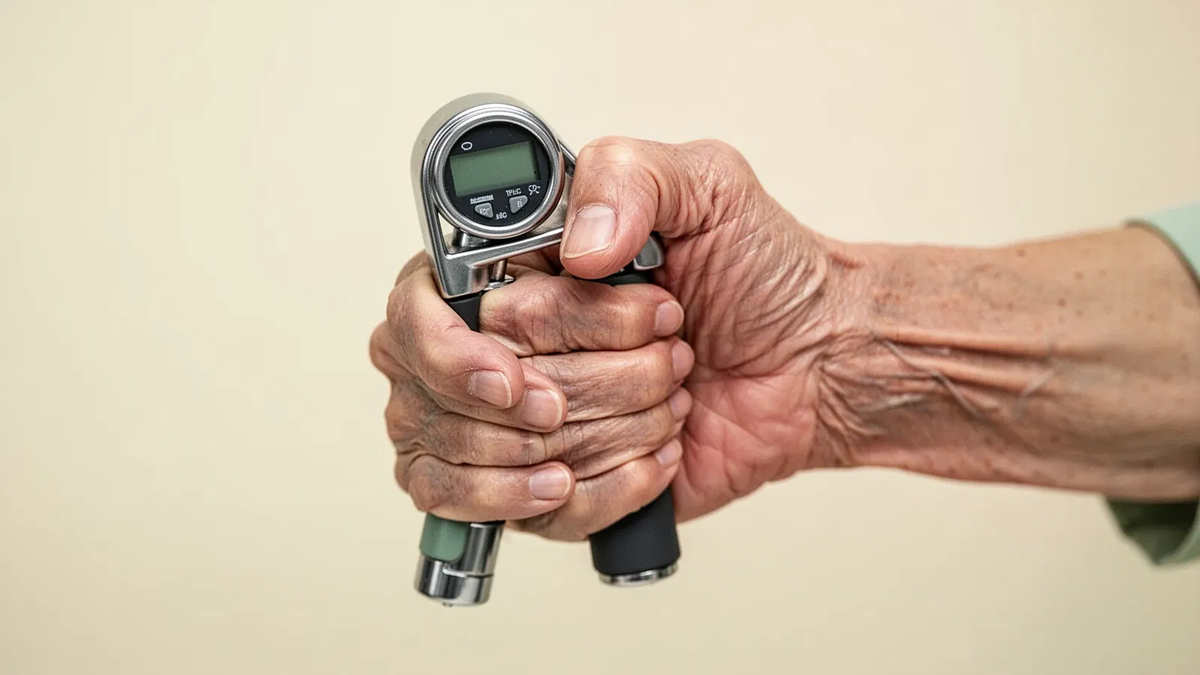 Studie: Muskelkraft verlängert Leben älterer Frauen - Foto: über boerse-global.de