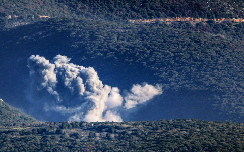 Israel bombardiert nach eigenen Angaben Stellungen der Hisbollah-Miliz im Libanon. (Archivbild) - Foto: Stringer/dpa