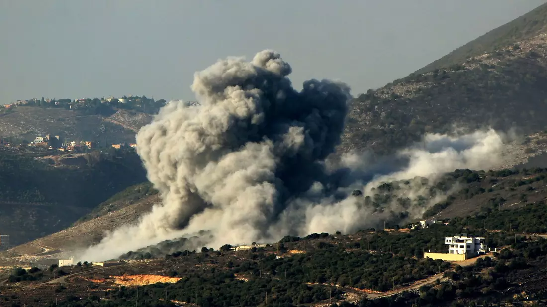 Israels Armee hat nach eigenen Angaben Mitglieder der Hisbollah-Miliz im Libanon angegriffen. (Archivbild) - Bild: Stringer/dpa