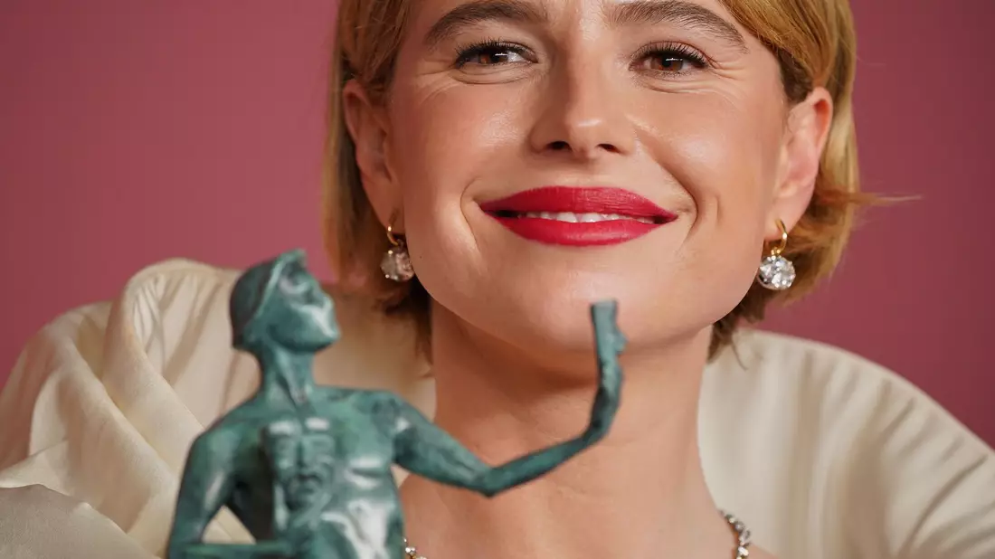 Die Irin Jessie Buckley holte sich einen Actor Award für ihre Darstellung in «Hamnet».  - Bild: Jordan Strauss/Invision/AP/dpa