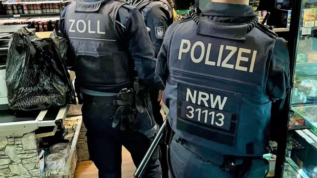 POL-AC: Einsatz am Wochenende - Polizei und Zoll kontrollieren im Nordkreis - Bild: presseportal.de