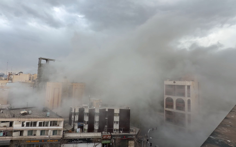Die iranische Hauptstadt Teheran hat seit Samstag Hunderte Angriffe erlebt.  - Foto: Mohsen Ganji/AP/dpa