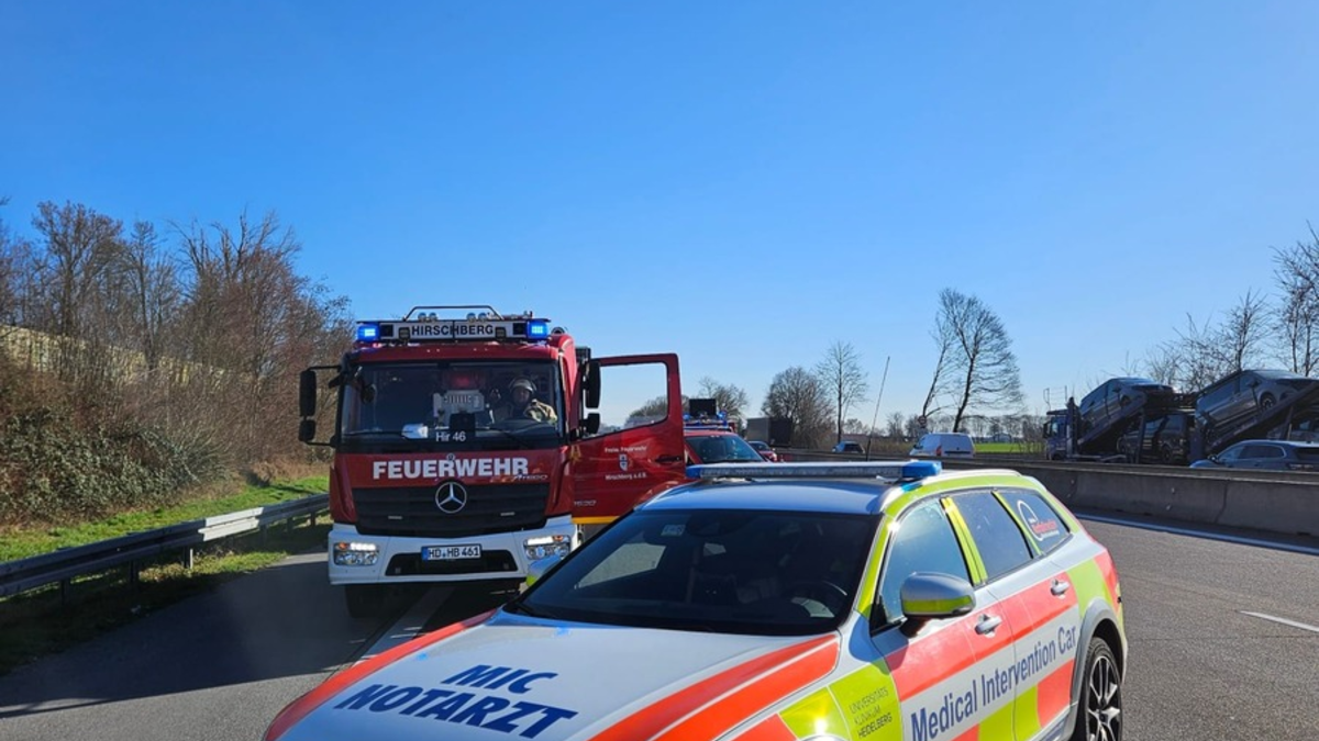 FW Weinheim: Tödlicher Verkehrsunfall auf der A5 bei Hemsbach - Rettungshubschrauber und MIC im Einsatz. - Foto: presseportal.de