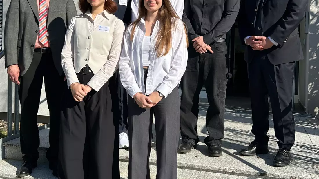 HZA-LÖ: Bachelorstudium beim Hauptzollamt Lörrach gestartet - Bild: presseportal.de
