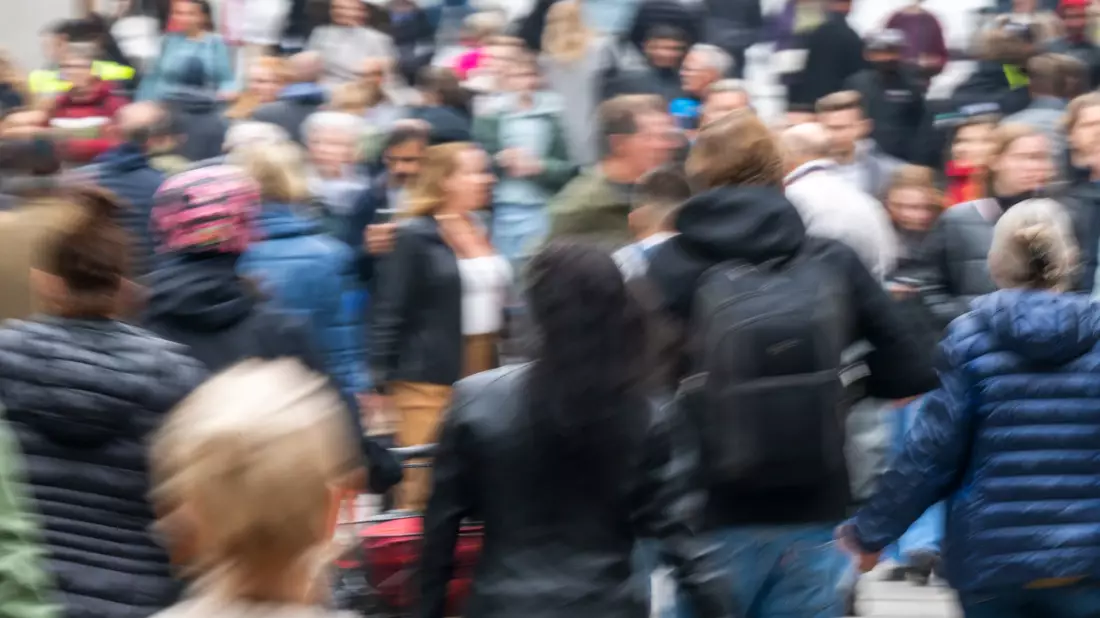 Menschen aus anderen EU-Staaten fühlen sich in Deutschland oft nicht willkommen. (Symbolfoto) - Bild: Peter Kneffel/dpa
