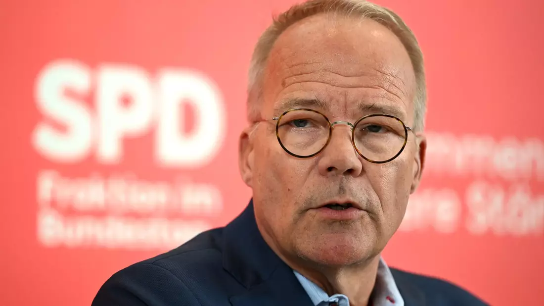 Die schwarz-rote Bundesregierung hat es bisher vermieden, sich eindeutig zur Völkerrechtsfrage zu positionieren. - Bild: Elisa Schu/dpa