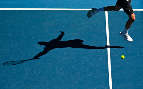 Bei einem Tennis-Turnier in den Vereinigten Arabischen Emiraten kam es zu einer Unterbrechung wegen einer Sicherheitswarnung. (Archivbild) - Foto: Dean Lewins/AAP/dpa