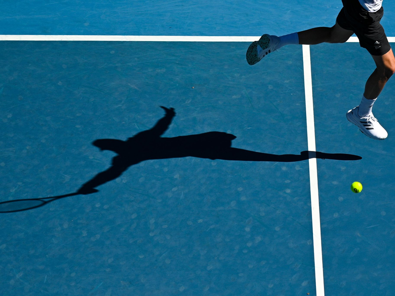 Bei einem Tennis-Turnier in den Vereinigten Arabischen Emiraten kam es zu einer Unterbrechung wegen einer Sicherheitswarnung. (Archivbild) - Foto: Dean Lewins/AAP/dpa