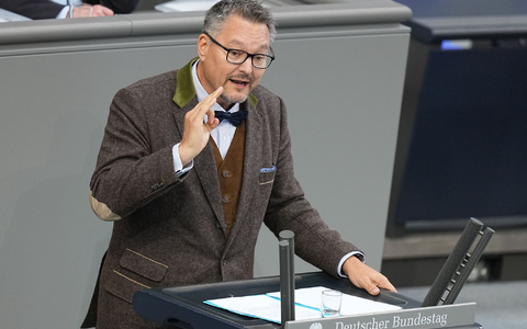 Keuter war durch einen «t-Online»-Bericht in den Fokus geraten, wonach er seine Freundin in seinem Bundestagsbüro beschäftige. (Archivbild) - Foto: Michael Kappeler/dpa