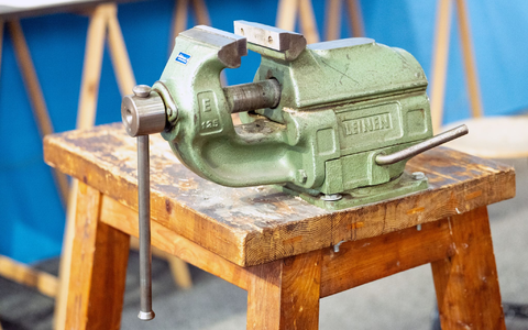 In vielen Handwerksbetrieben fehlt auch nach langer Wirtschaftskrise der Nachwuchs. (Symbolbild) - Foto: Leonie Asendorpf/dpa