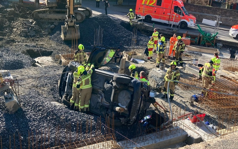 POL-SO: Verkehrsunfall auf Parkplatz - 91-Jährige leicht verletzt - Foto: presseportal.de