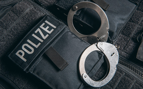 BPOL NRW: Festnahme durch Bundespolizei nach Vortäuschen einer falschen Identität - Foto: presseportal.de