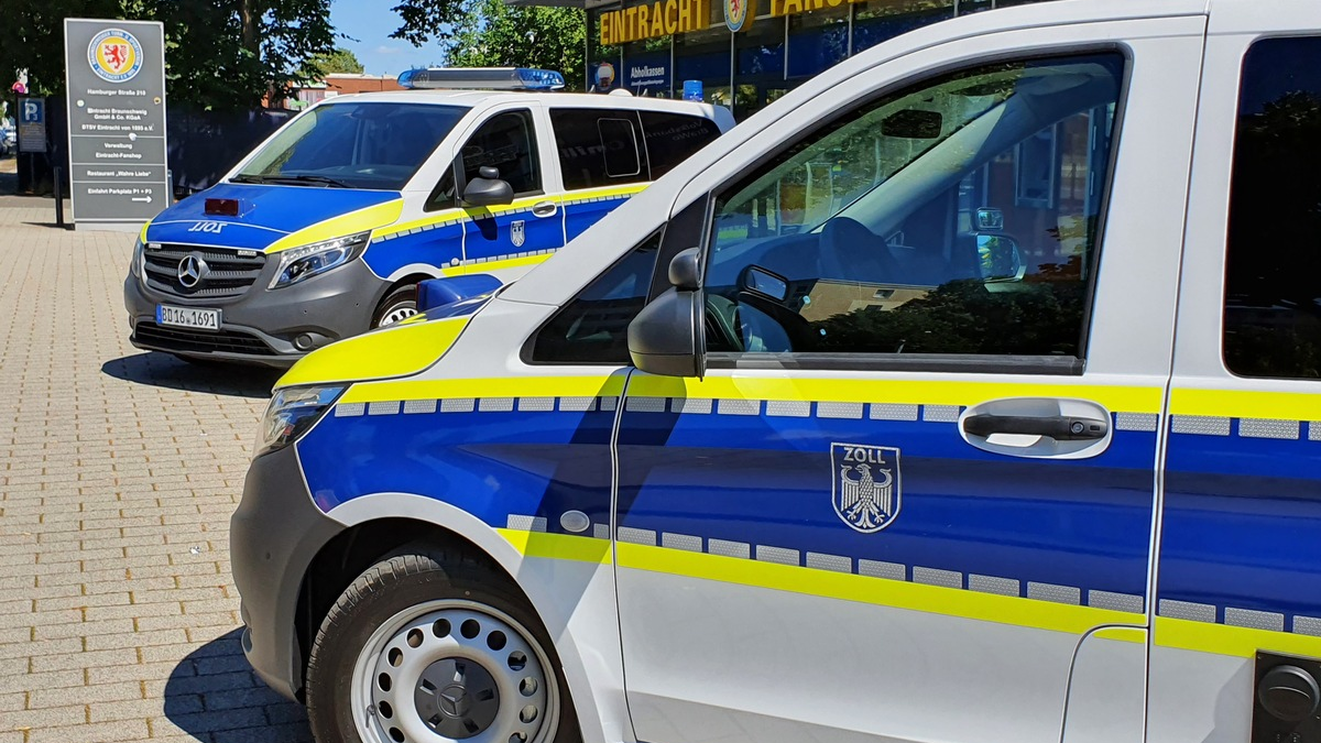 HZA-BS: Großprüfung am Sonntagnachmittag am Braunschweiger Stadion / Fokus auf das Sicherheitsgewerbe - Foto: presseportal.de