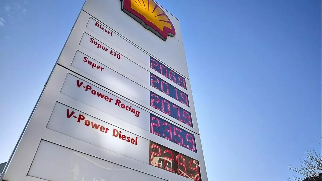 Shell-Tankstelle am 04.03.2026 - Bild: via dts Nachrichtenagentur