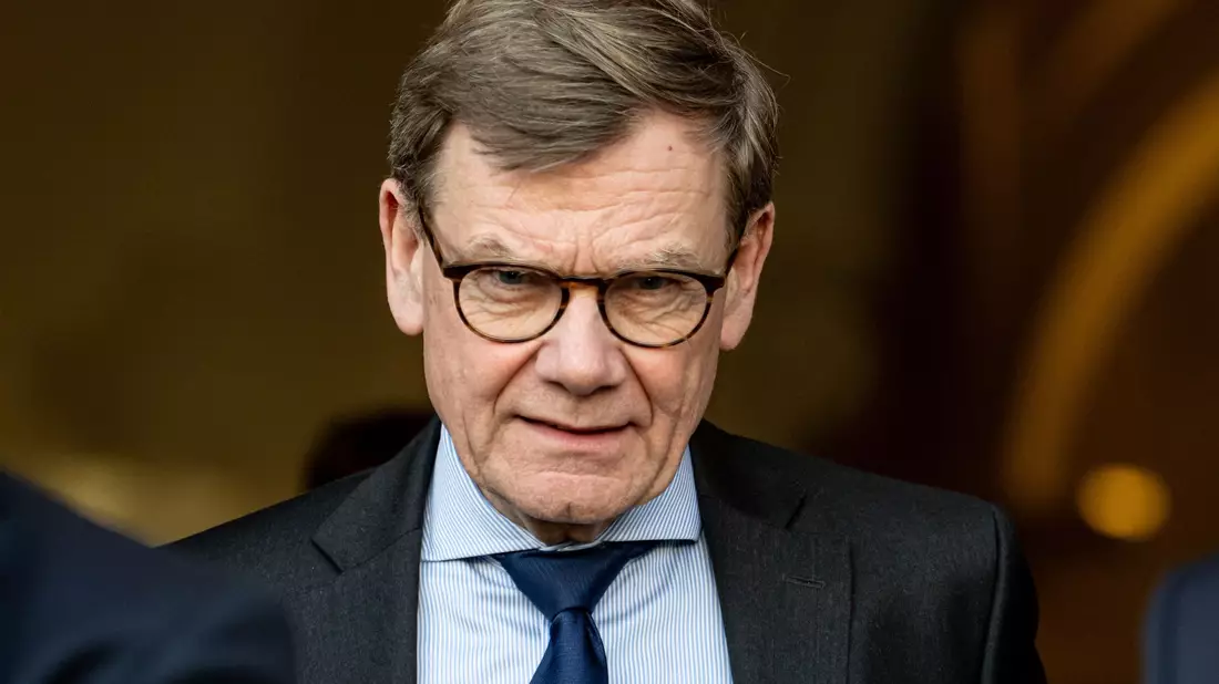 Außenminister Johann Wadephul (CDU) kündigt am Rande eines Besuches in Warschau zwei weitere Evakuierungsflüge der Bundesregierung für gestrandete Deutsche in der Nahost-Region an. - Bild: Fabian Sommer/dpa