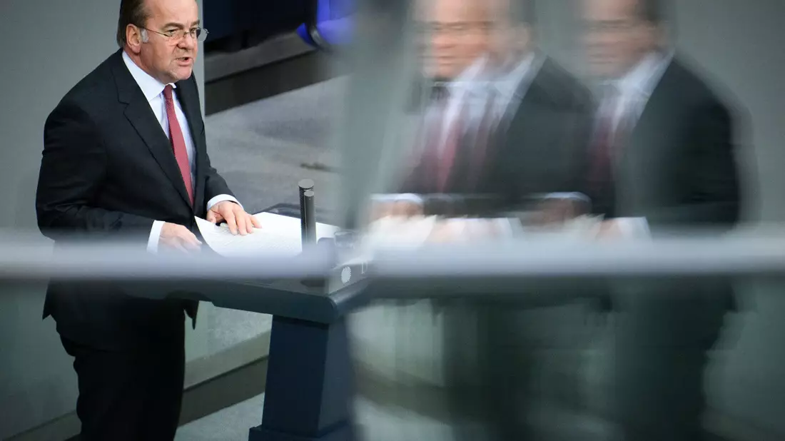 Verteidigungsminister Pistorius (SPD) stellt klar, dass sich Deutschland nicht am Iran-Krieg beteiligt. - Bild: Bernd von Jutrczenka/dpa