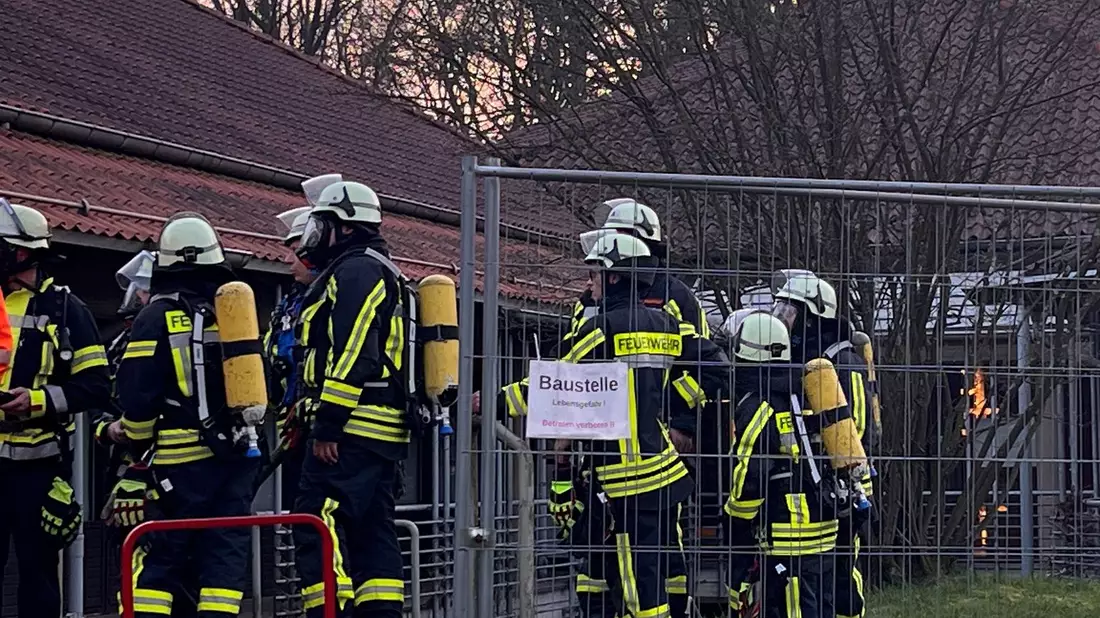  Das ausgeströmte Gas sammelte sich im Keller des Kurzentrums.   - Bild: Jan Strüßmann/Freiwillige Feuerwehr Horn-Bad Meinberg/dpa