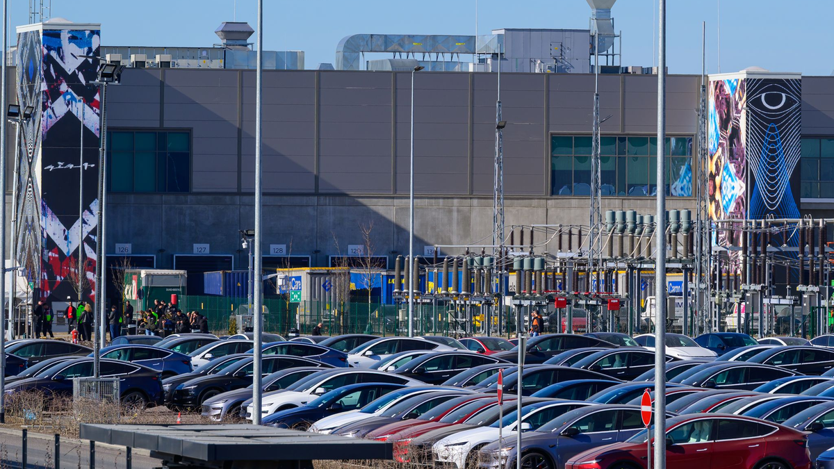 Das Ergebnis der Betriebsratswahl bei Tesla in Grünheide steht fest. (Archivbild) - Foto: Patrick Pleul/dpa