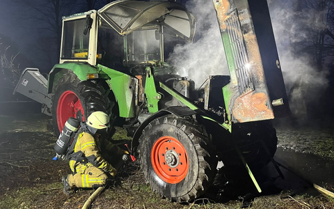 FW-OLL: Traktor fängt Feuer - Foto: presseportal.de