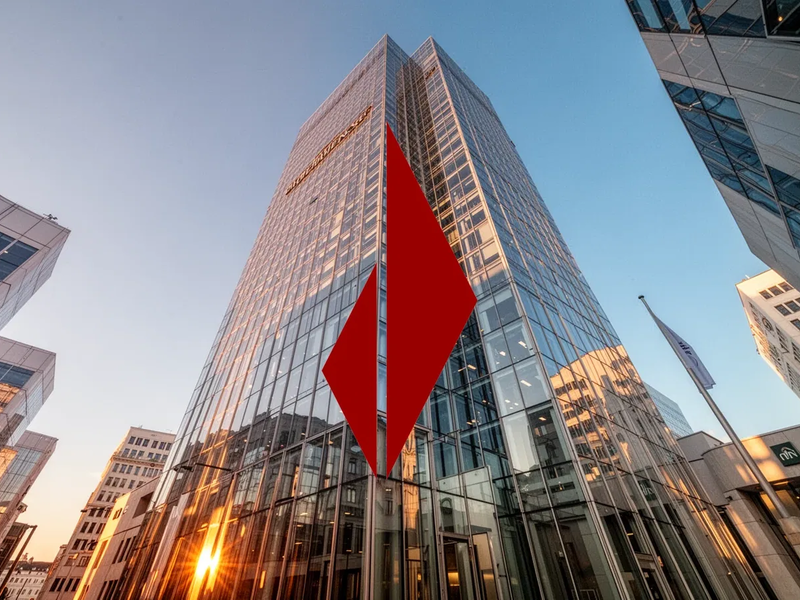 Bawag Aktie: BlackRock stockt auf - Foto: über boerse-global.de