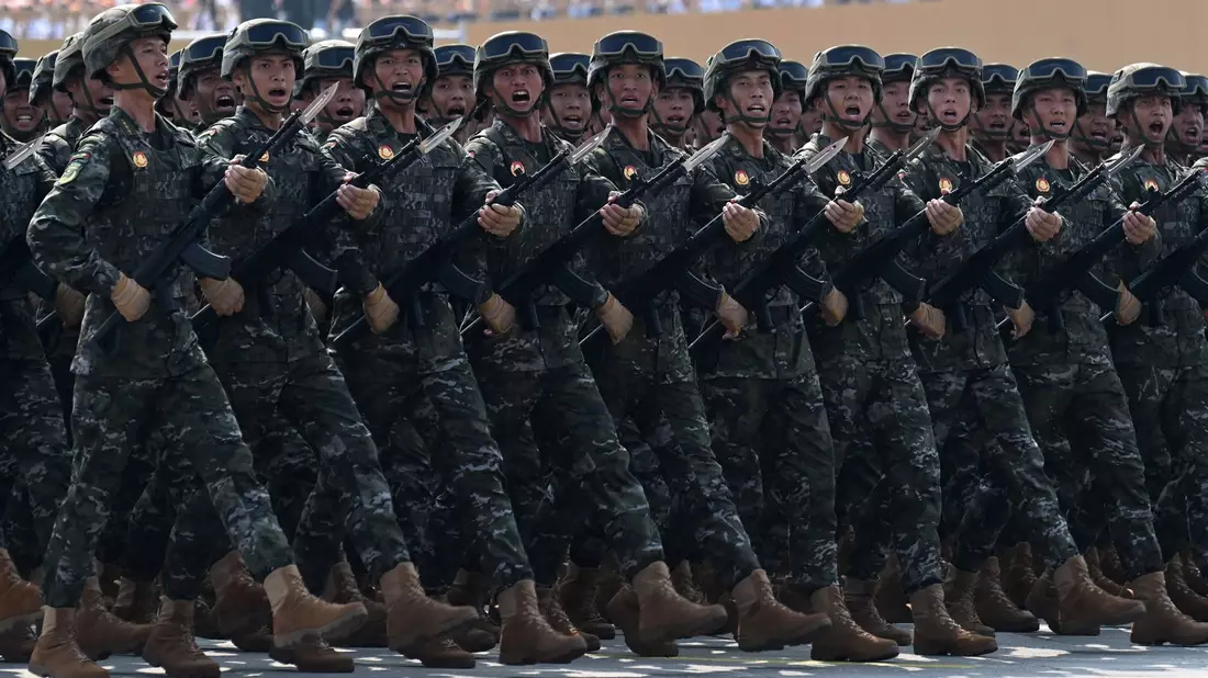 Die Armee befindet sich schon länger im Visier von Korruptionsfahndern.  - Bild: Johannes Neudecker/dpa