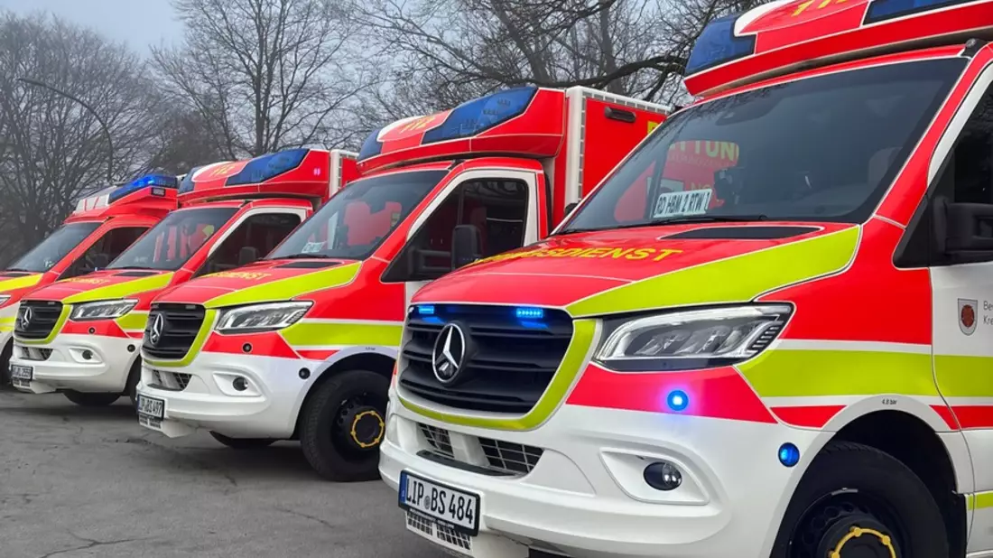 FW Horn-Bad Meinberg: CO2-Austritt verletzt fünf Personen - zwei bewusstlose Personen durch Feuerwehr gerettet - komplexer Einsatz dauert 15 Stunden - Bild: presseportal.de
