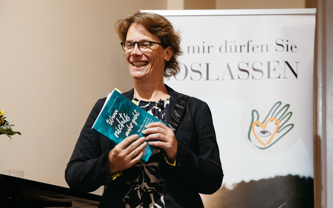 Mentale Gesundheit im Lehrerberuf: Expertin Stefanie Schnier ruft auf didacta und Leipziger Buchmesse zum Umdenken auf - Foto: presseportal.de Mentale Gesundheit im Lehrerberuf: Expertin Stefanie Schnier ruft auf didacta und Leipziger Buchmesse zum Umdenken auf - Foto: presseportal.de