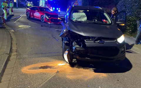FW-KLE: Verkehrsunfall im Kreuzungsbereich Kirchstraße / Koppelstraße - Foto: presseportal.de