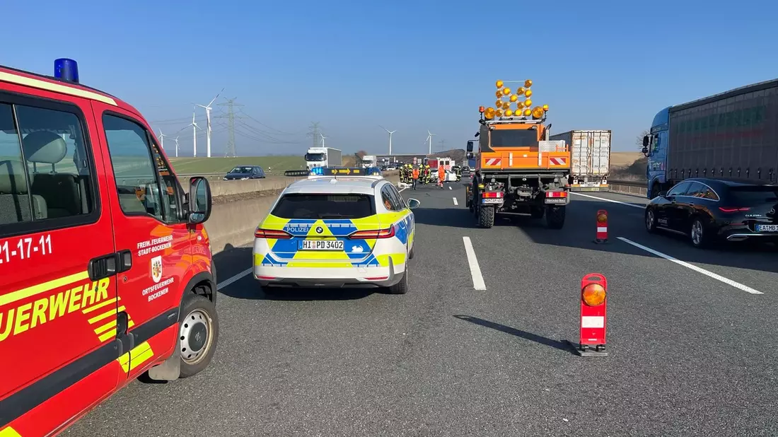 POL-HI: Verkehrsunfall auf der BAB 7 führt zu Verkehrsbehinderungen - Bild: presseportal.de
