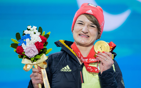 Anna-Lena Forster wird erneut die deutsche Fahne tragen. (Archivbild) - Foto: Christoph Soeder/dpa