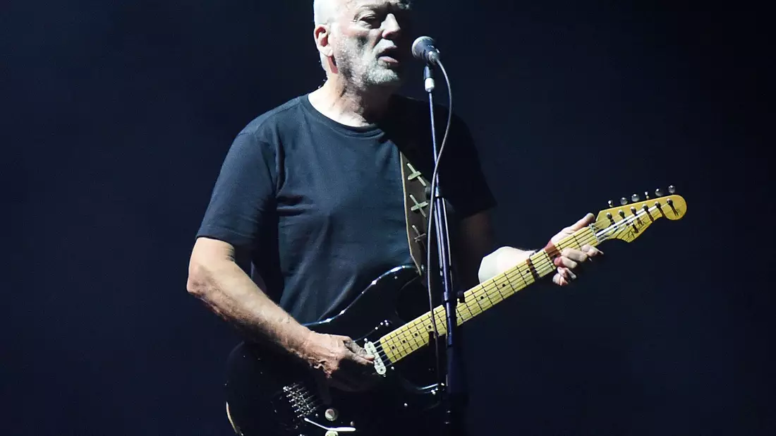 David Gilmour verzückt Fans auf der ganzen Welt mit seinem Gitarrenspiel. - Bild: picture alliance / dpa