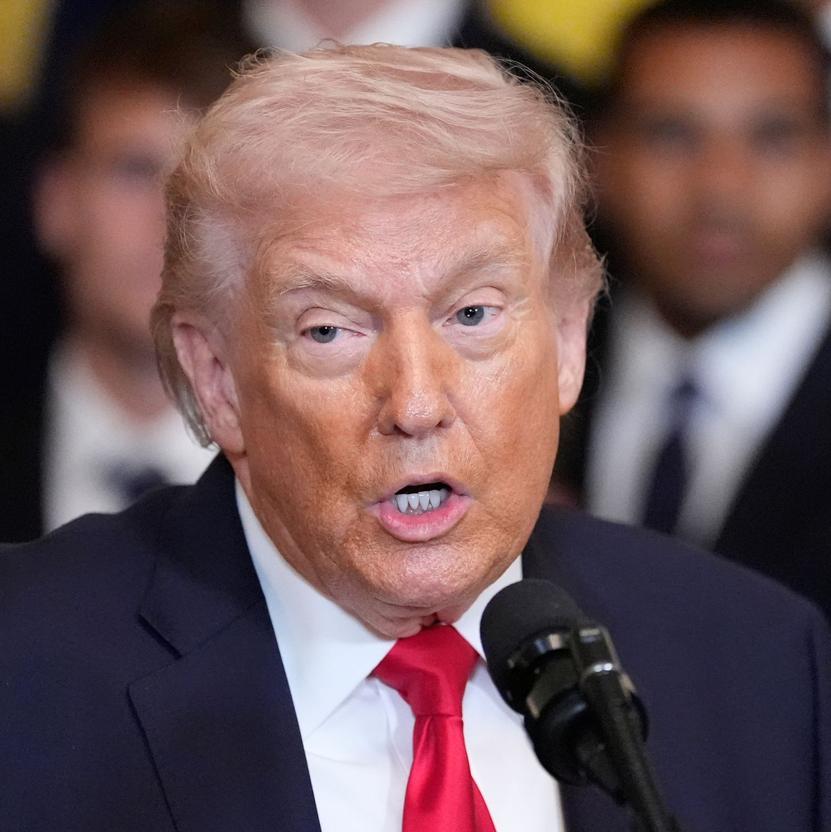 Trump will bei der künftigen Führung des Irans mitbestimmen.  - Foto: Alex Brandon/AP/dpa