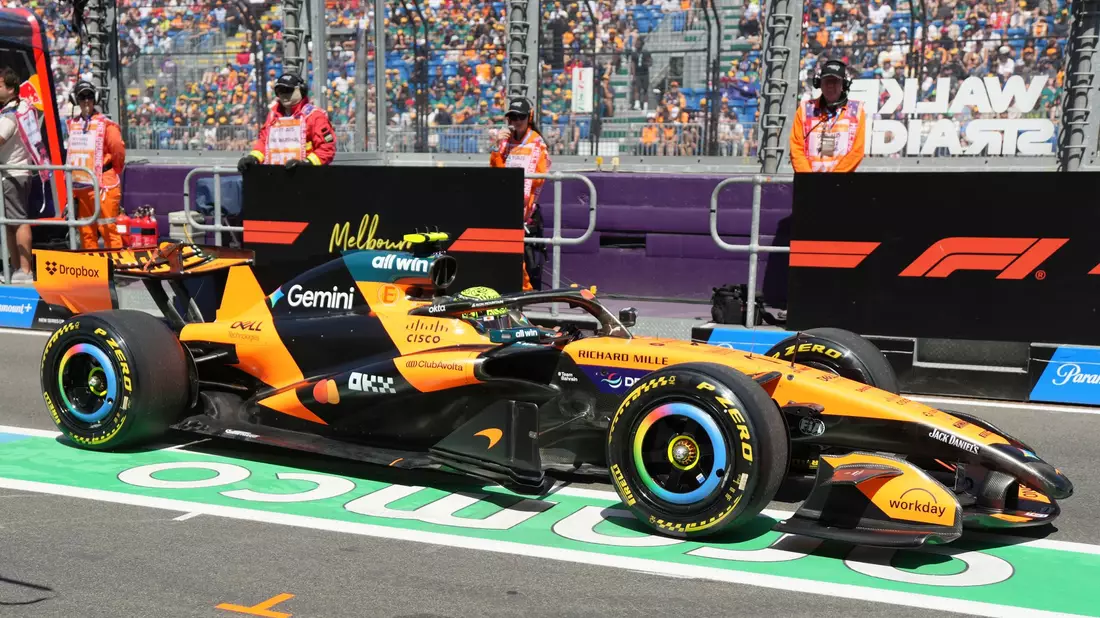 Lando Norris will seinen WM-Titel verteidigen. - Bild: Asanka Brendon Ratnayake/AP/dpa