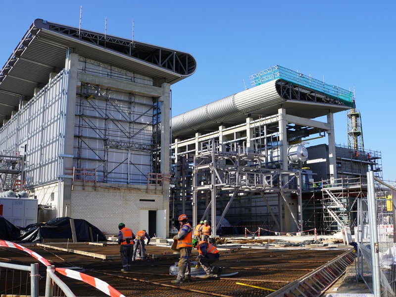 Zukunft unter Dach: Richtfest an der 100-MW-Wasserstoff-Produktionsanlage im Shell Energy and Chemicals Park Rheinland - Foto: presseportal.de