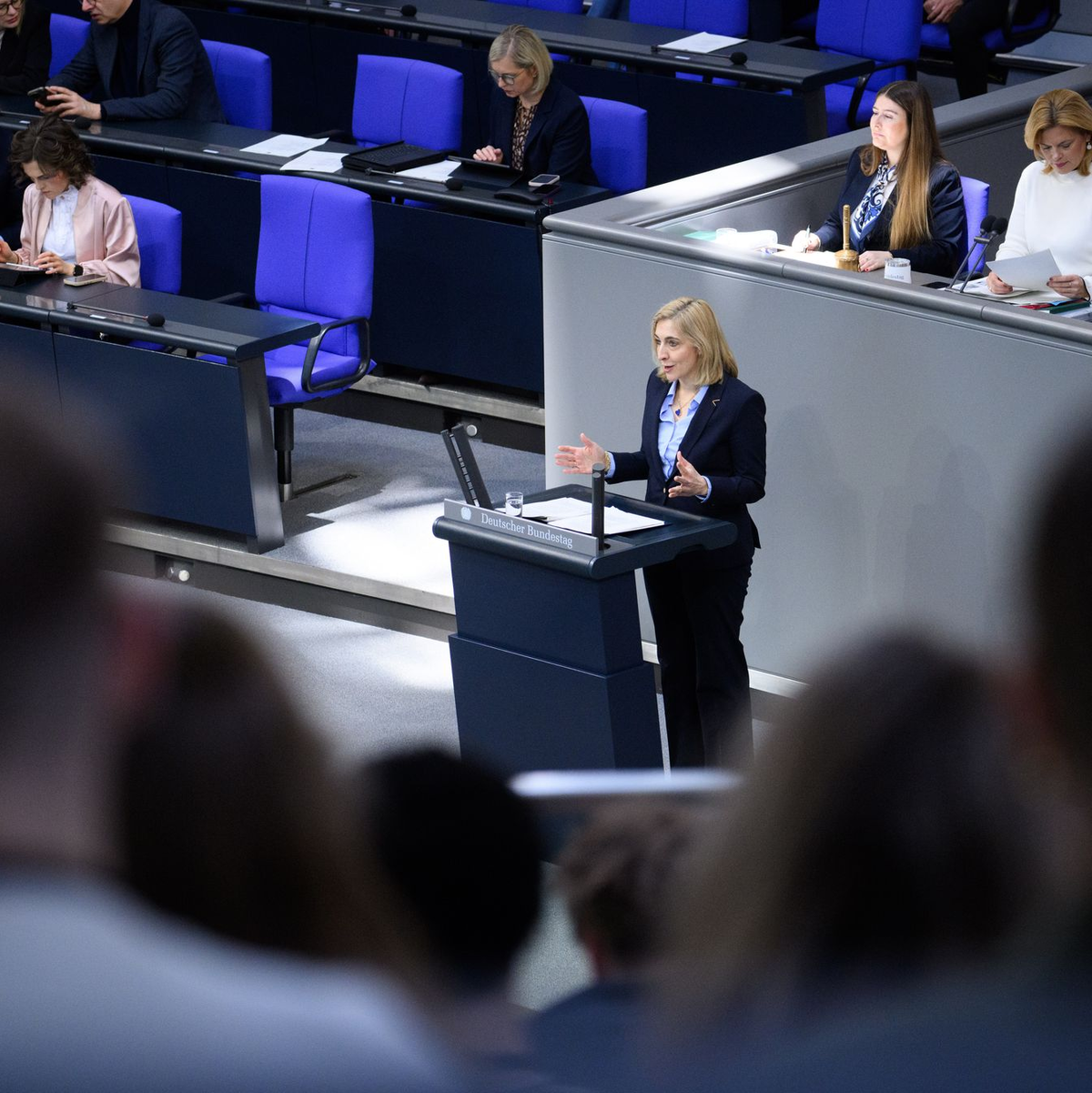 Der Gesetzentwurf von Gesundheitsministerin Nina Warken soll eine flexiblere Umsetzung vor Ort ermöglichen.  - Foto: Bernd von Jutrczenka/dpa