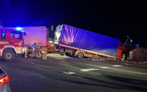FW Lehrte: Einsatzkräfte der Stadtfeuerwehr bei drei Einsätzen gefordert - Foto: presseportal.de