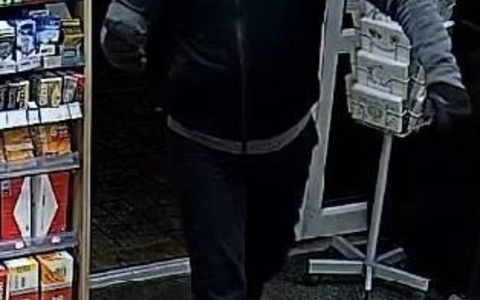 POL-EL: Meppen - Öffentlichkeitsfahndung nach Überfall auf Kiosk - Polizei bittet um Hinweise - Foto: presseportal.de