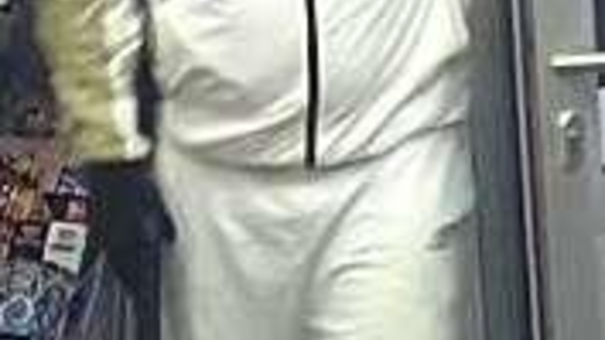 POL-EL: Meppen - Öffentlichkeitsfahndung nach Überfall auf Tankstelle - Polizei bittet um Hinweise - Foto: presseportal.de