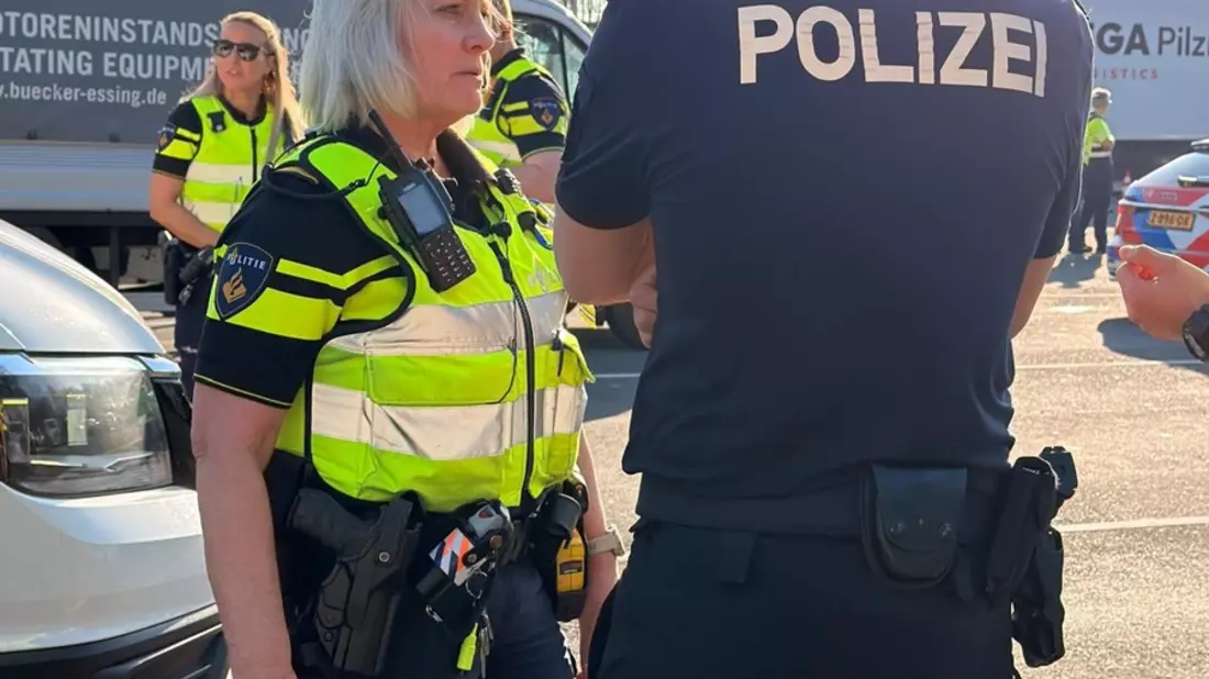 POL-OS: Großkontrollen entlang der deutsch-niederländischen Grenze - Bild: presseportal.de