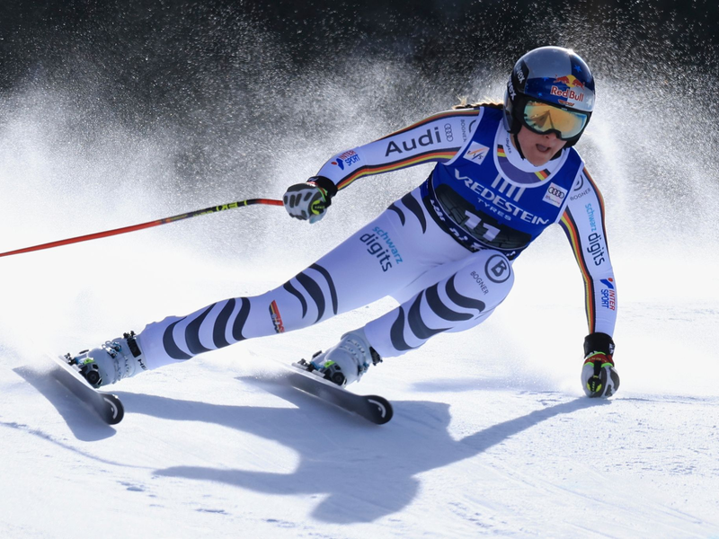 Emma Aicher raste auch in Val di Fassa auf das Podest. - Foto: Luciano Bisi/AP/dpa