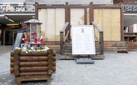 Nach der Brandkatastrophe in Crans-Montana wird Pyrotechnik in öffentlich zugänglichen Räumen in der Schweiz verboten. (Archivbild) - Foto: Cyril Zingaro/KEYSTONE/dpa