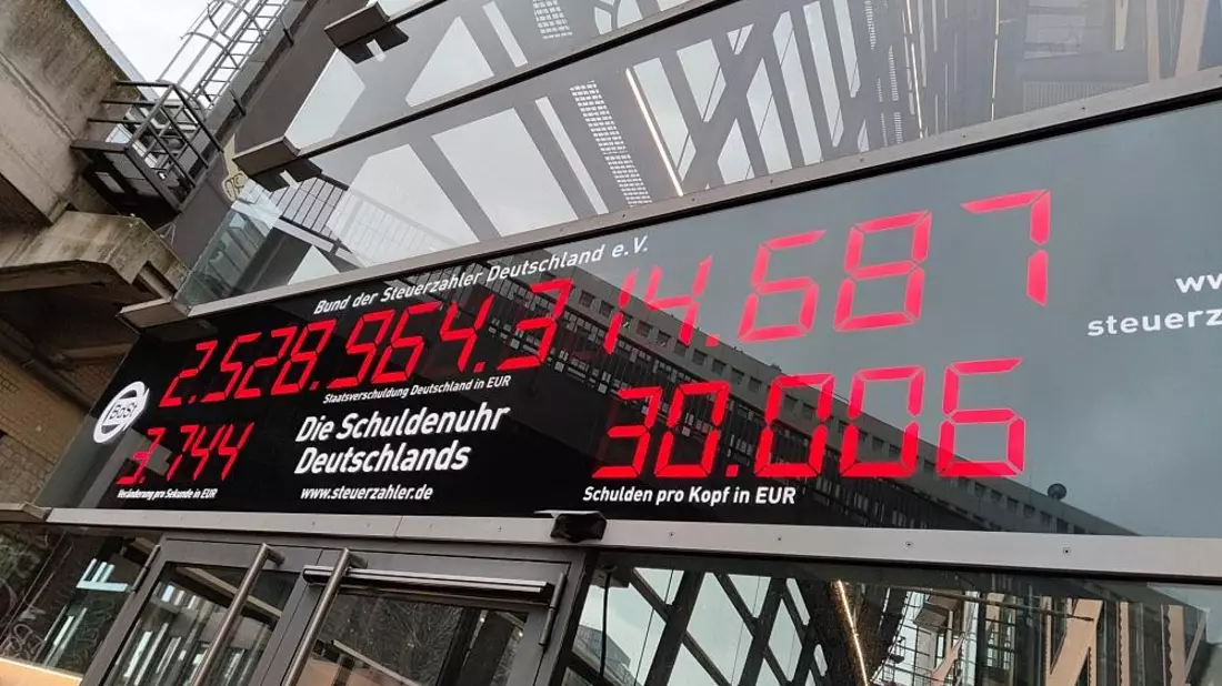 Schuldenuhr (Archiv) - Bild: via dts Nachrichtenagentur