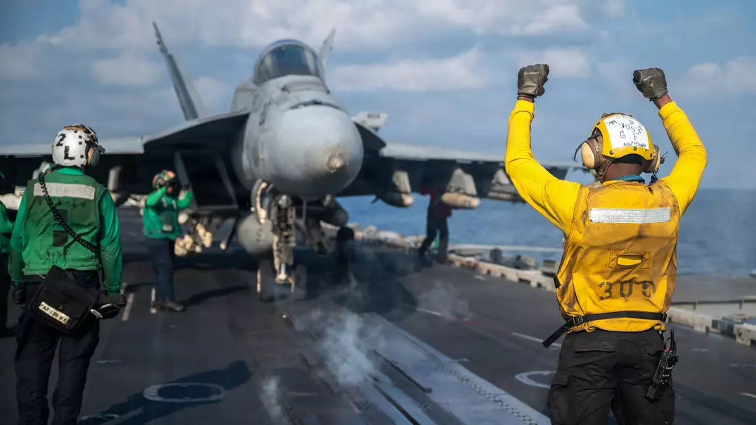 Rund eine Woche nach Beginn des Iran-Kriegs zeigen beide Seiten keine Anzeichen von Nachgeben. (Symbolfoto) - Bild: Us Navy/U.S. Navy/Planet Pix via ZUMA Press Wire/dpa