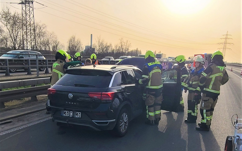 FW-OB: Verkehrsunfall auf der BAB 42 - Foto: presseportal.de
