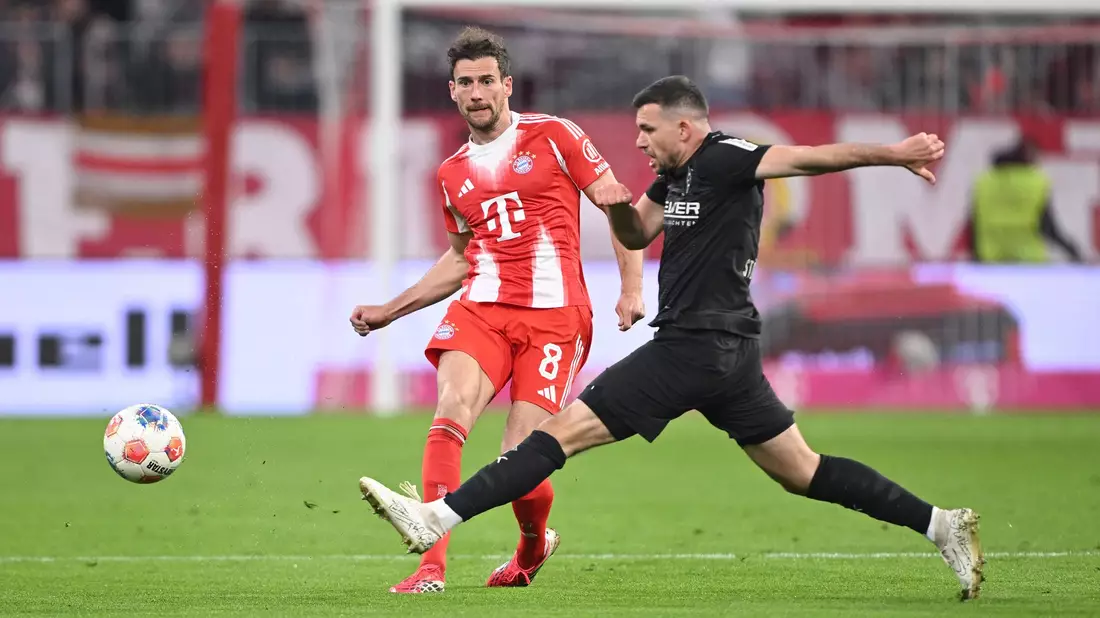 Spielte nach lobenden Worten vom Bundestrainer stark auf: Leon Goretzka (l). - Bild: Harry Langer/dpa