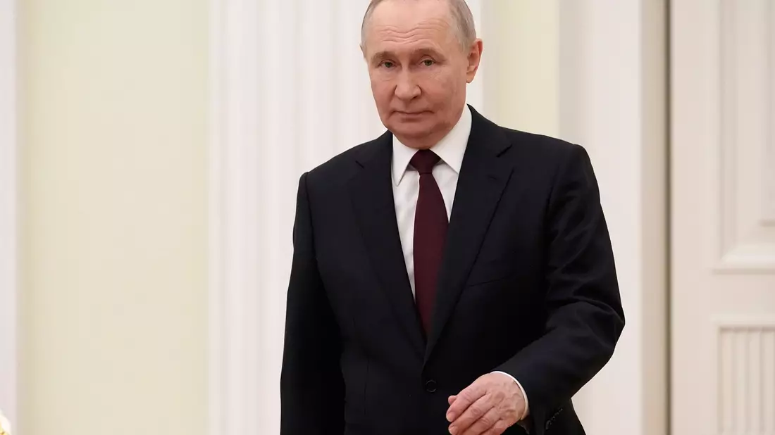 Russlands Präsident Putin sagt seinem iranischen Kollegen Solidarität zu. (Archivbild) - Bild: Alexander Zemlianichenko/Pool AP/AP/dpa