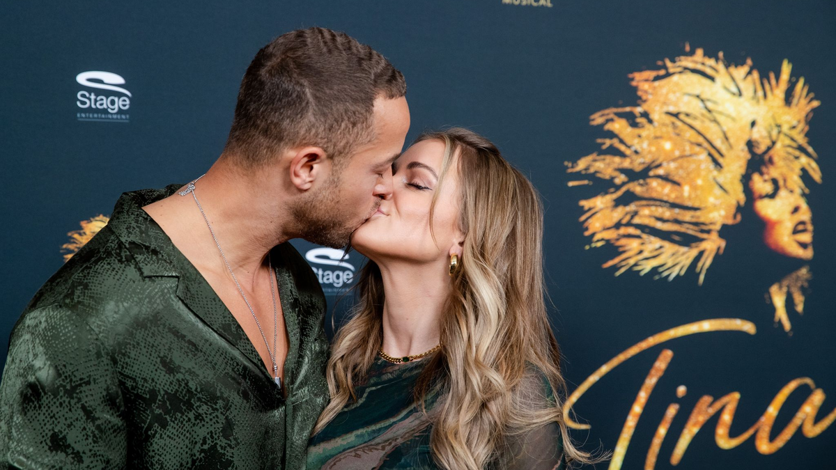 Andrej Mangold und seine Verlobte Annika Jung erwarten ihr erstes Kind. (Archivbild) - Foto: Christoph Schmidt/dpa